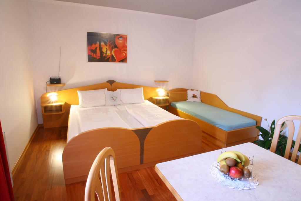 Pension Weber Jennersdorf Rom bilde